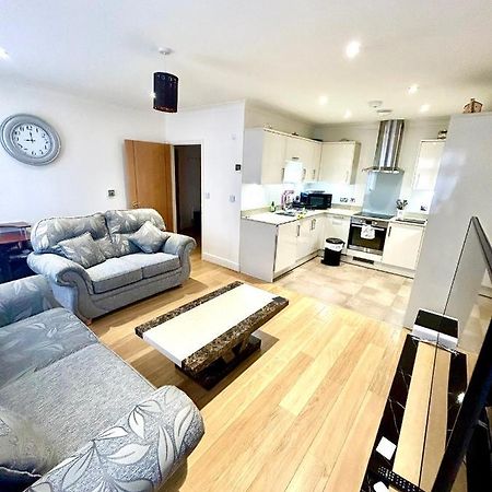 Lovely Cosy Apartment ブロムリー エクステリア 写真