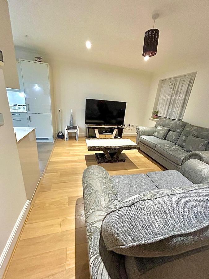 Lovely Cosy Apartment ブロムリー エクステリア 写真